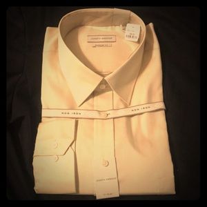 Long sleeve  reg. fit Joseph Abboud 36/37 new tags